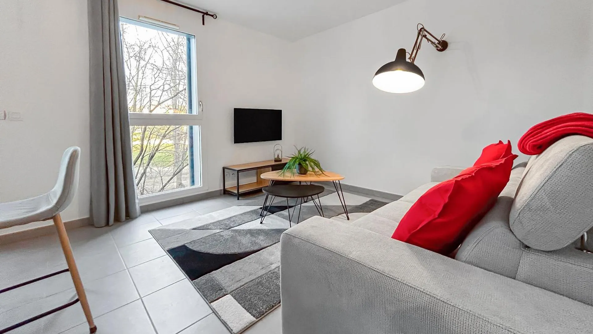 Apartment Studio Lumineux Avec Balcon Grenoble France